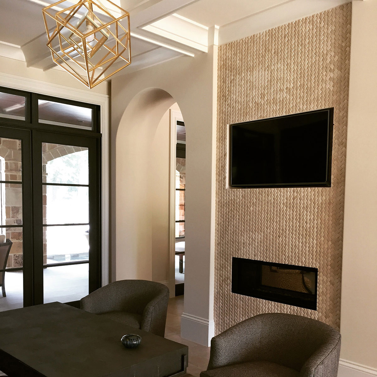 CREMA ARCHED HERRINGBONE POLISHED
